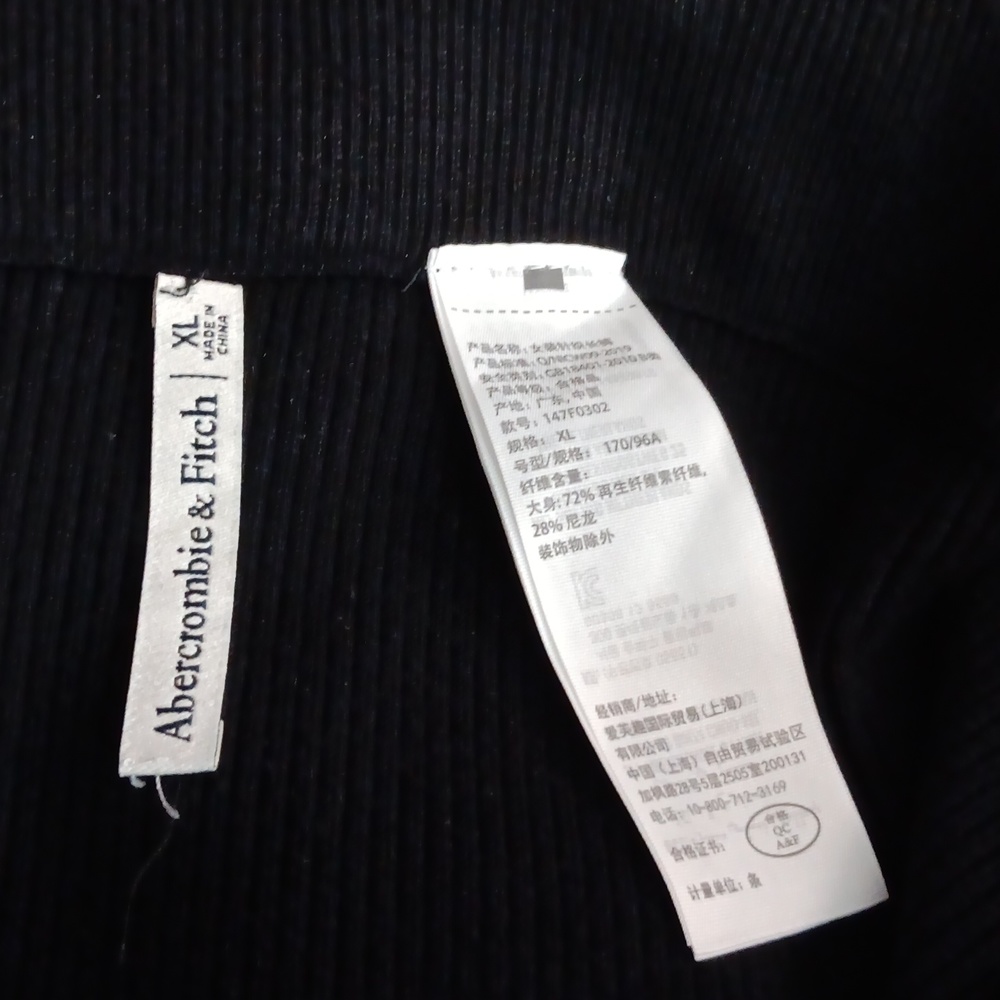 Abercrombie & Fitch Split Open Front Pants - image 3